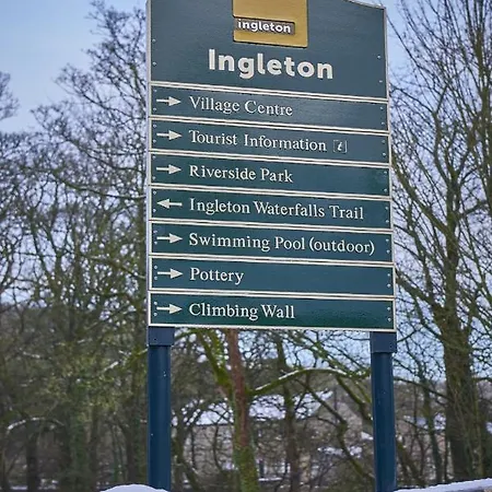 Dalecote Barn Panzió *